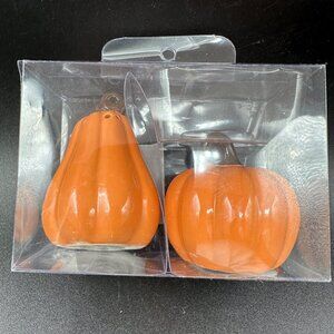 PUMPKIN Salt and Pepper Shakers Set Thanksgiving Gourd Fall Orange Halloween
